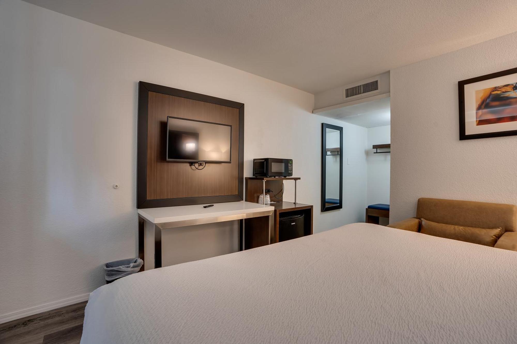 Econo Lodge Stockton Near I-5 Fairgrounds Dış mekan fotoğraf