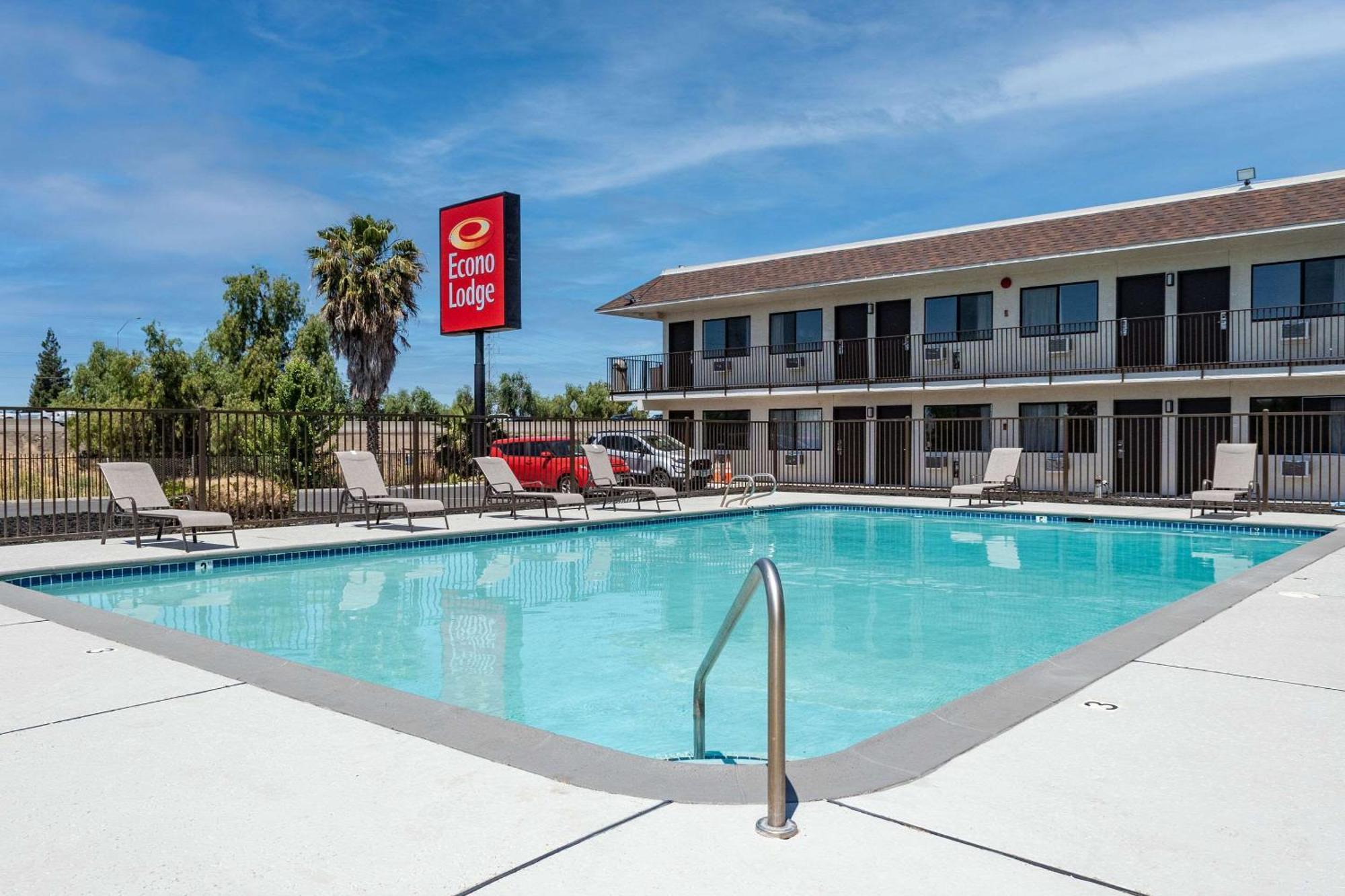 Econo Lodge Stockton Near I-5 Fairgrounds Dış mekan fotoğraf
