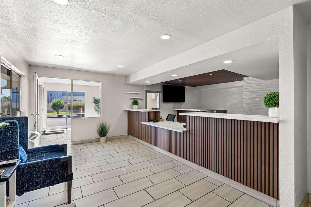 Econo Lodge Stockton Near I-5 Fairgrounds İç mekan fotoğraf